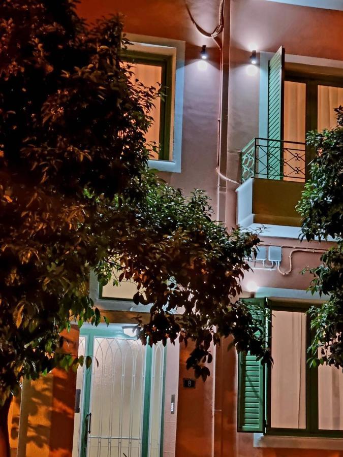 City Life Metro Ambelokipi Athens Exterior photo